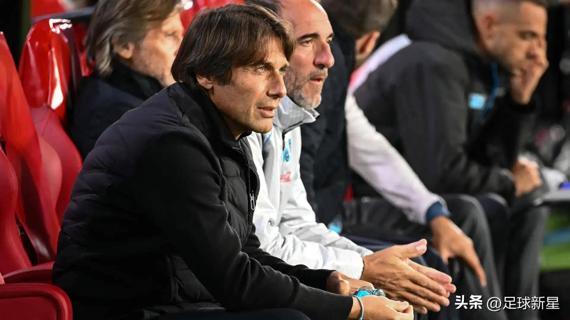 麦克托米奈梅开二度难救主，那不勒斯欧冠2-6惨败遭埃因霍温