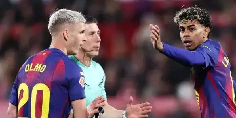 西甲-榜首易主！亚马尔两失良机巴萨1-2遭赫罗纳绝杀