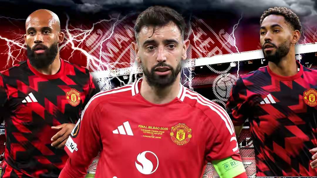 夏窗风暴！曼联狂追19岁德甲妖锋，中场核心遭曼城9000万截胡太扎心