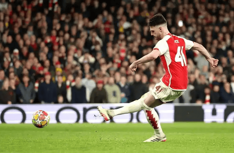 欧冠激战：勒沃库森VS阿森纳，谁将抢占晋级先机？